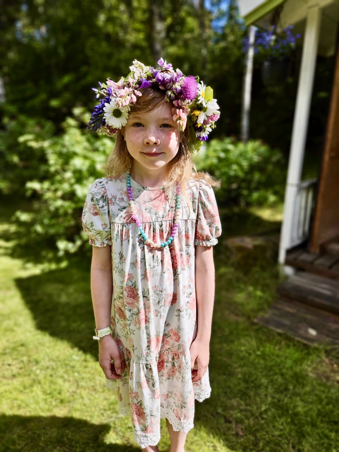 Brudnäbb: Alice Nenzén, brudens brorsdotter 